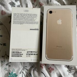 Apple iPhone - Elegant Gold